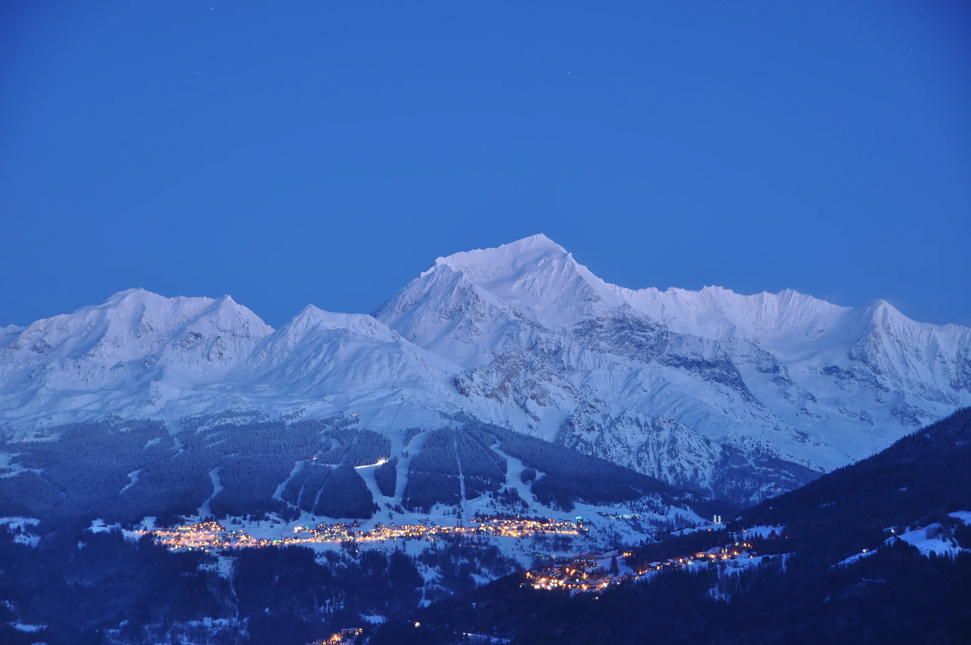 Mont Pourri de nuit.