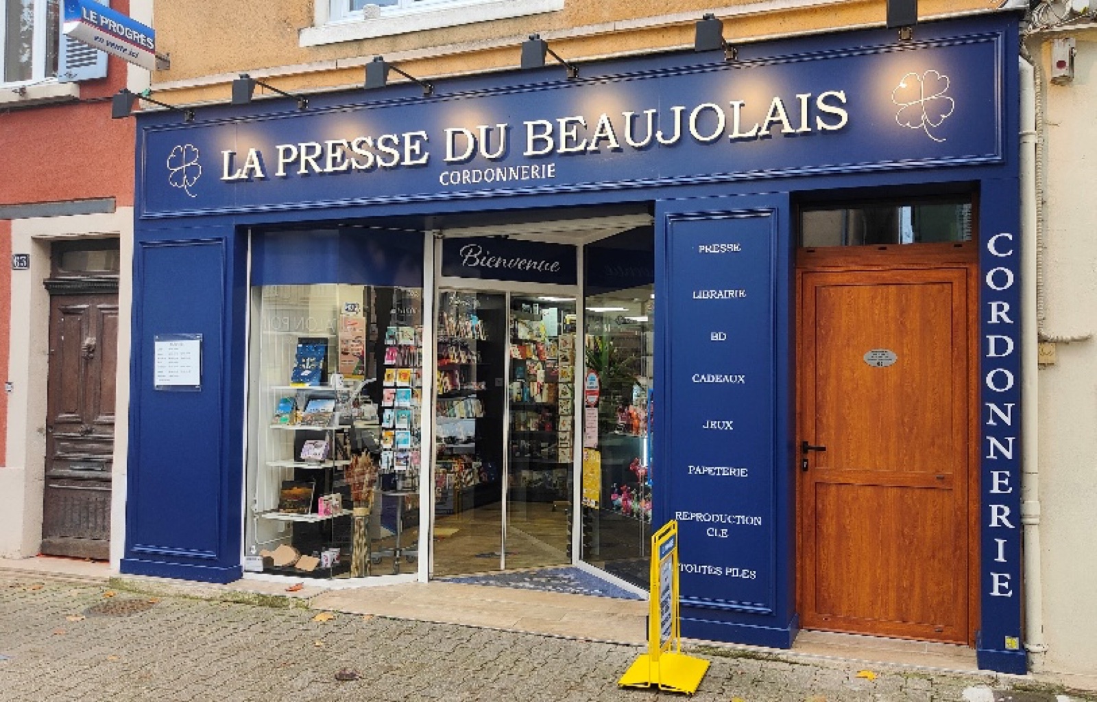 La Presse du Beaujolais — Séance de dédicaces